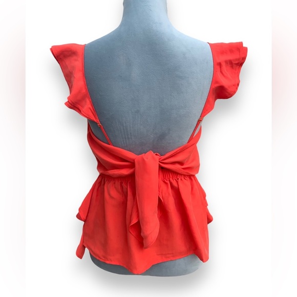 Club Monaco Silk Rowlen Cropped Tie Top Size Medium - Picture 4 of 9